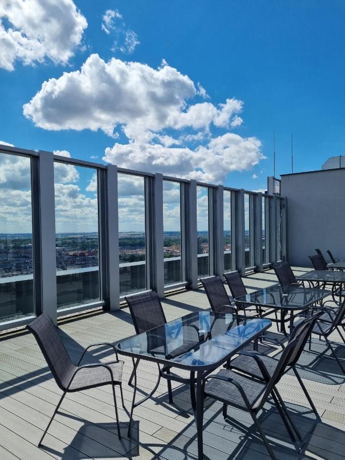 Jbhotels Apartament Comfort Hanza Tower Szczecin Exteriör bild